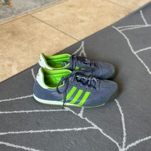 Adidas Youth Dragon J M25210 Sneakers Grey/Green Size 6